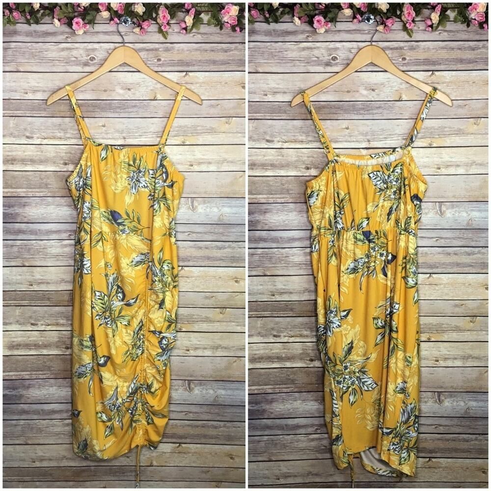 NWT Mlle Gabrielle Floral Dress